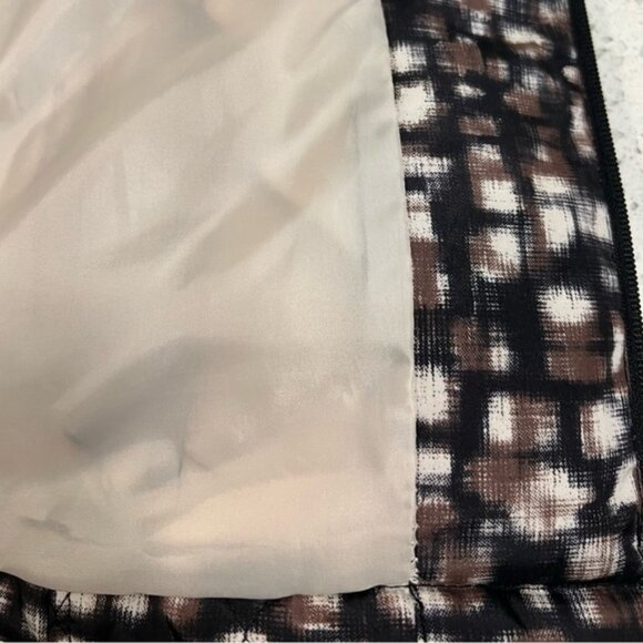 Like New NORTHERN REFLECTIONS Brown Black White Patterned Zipper Puffer Jacket - Picture 12 of 14